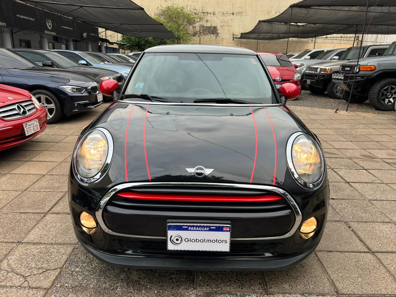 Mini Cooper 2018 - foto 2