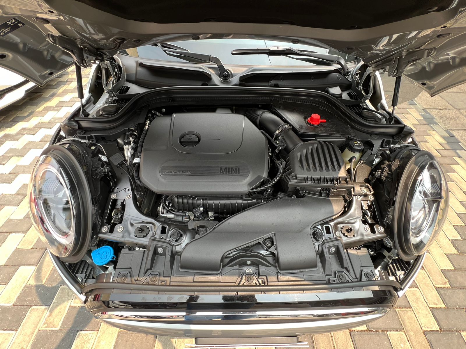 Mini Cooper Harch 2023 - foto 22