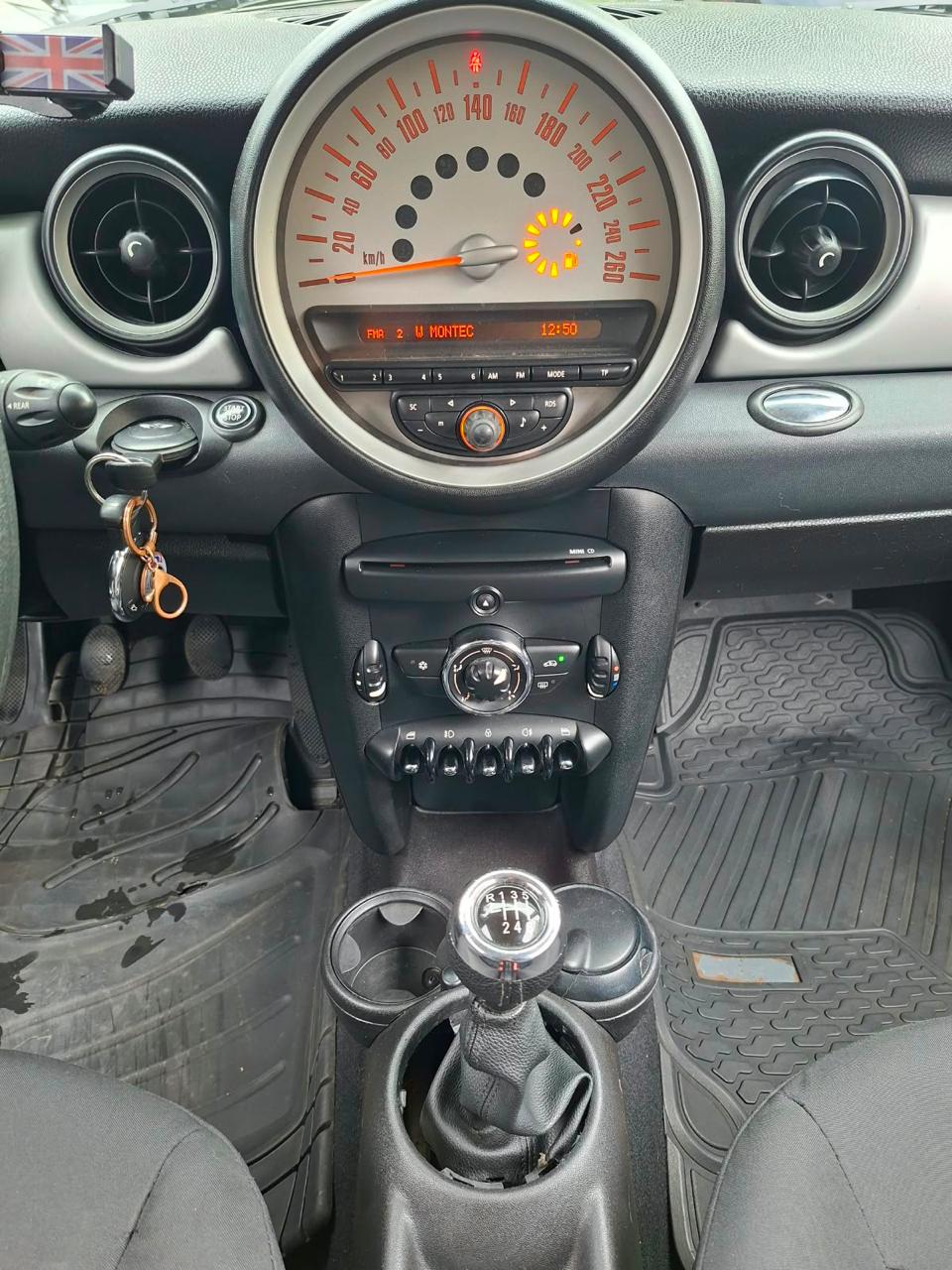 Mini Cooper 2012 — foto 12