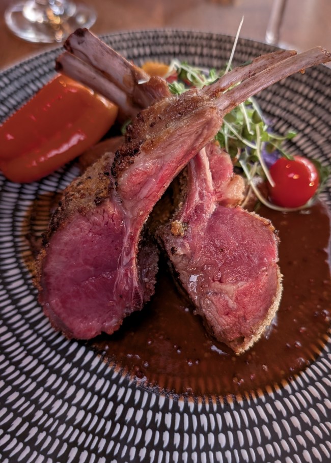 Perfectly cooked lamb chops at 4 Canards