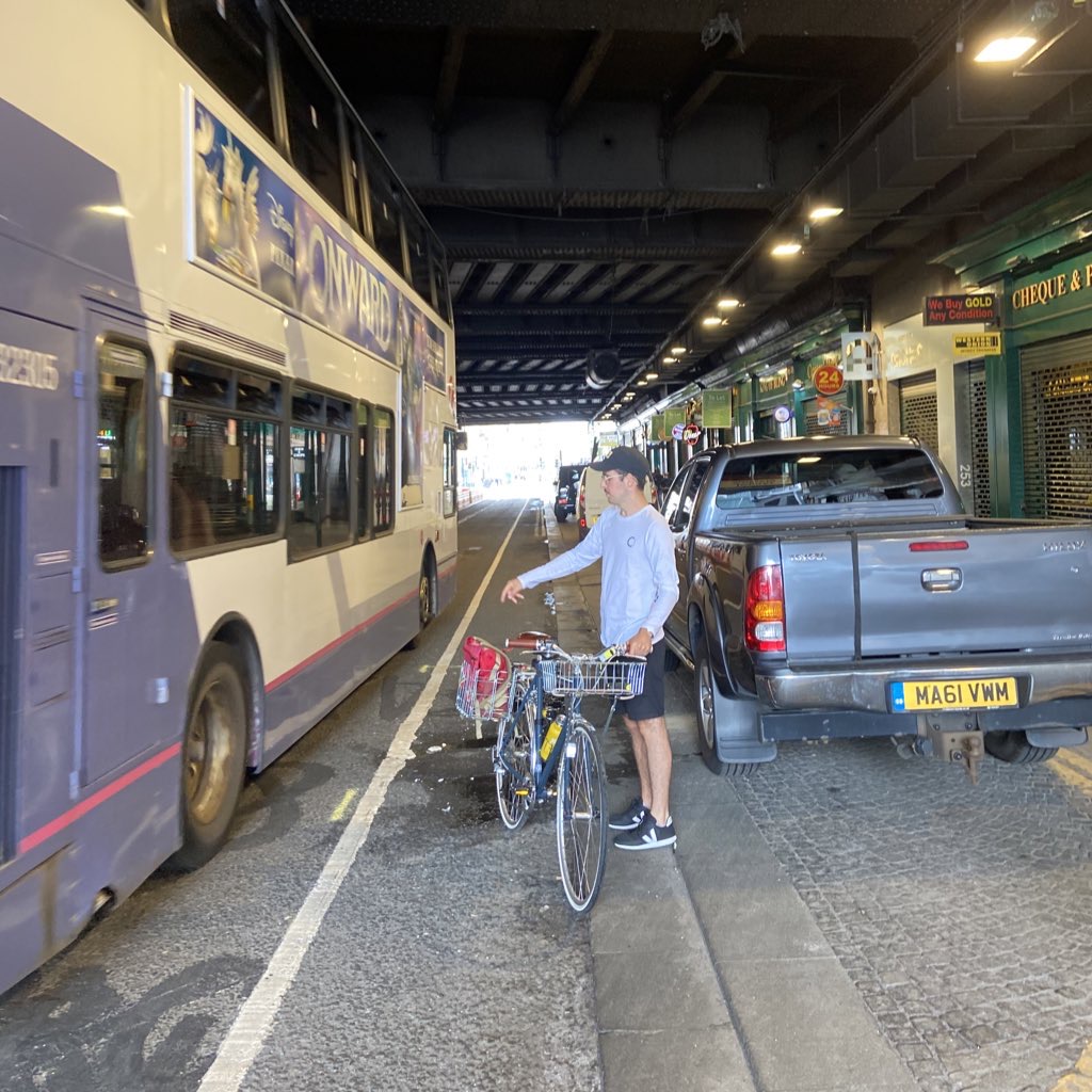 Hielenman's Umbrella narrow cycle lane 2020