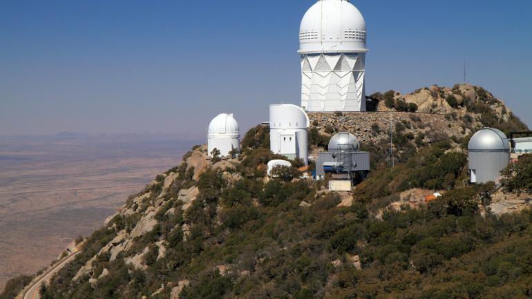 威尔逊山天文台(mount wilson observatory) 始建于1904 年，20 世纪上半叶，这里曾拥有世界上最大的望远镜，也是科学家、天文学家们向往的目的地，许多改变天文学的 . ç¾Žå›½å¤©æ–‡å° ç»å…¸æ™¯ç‚¹