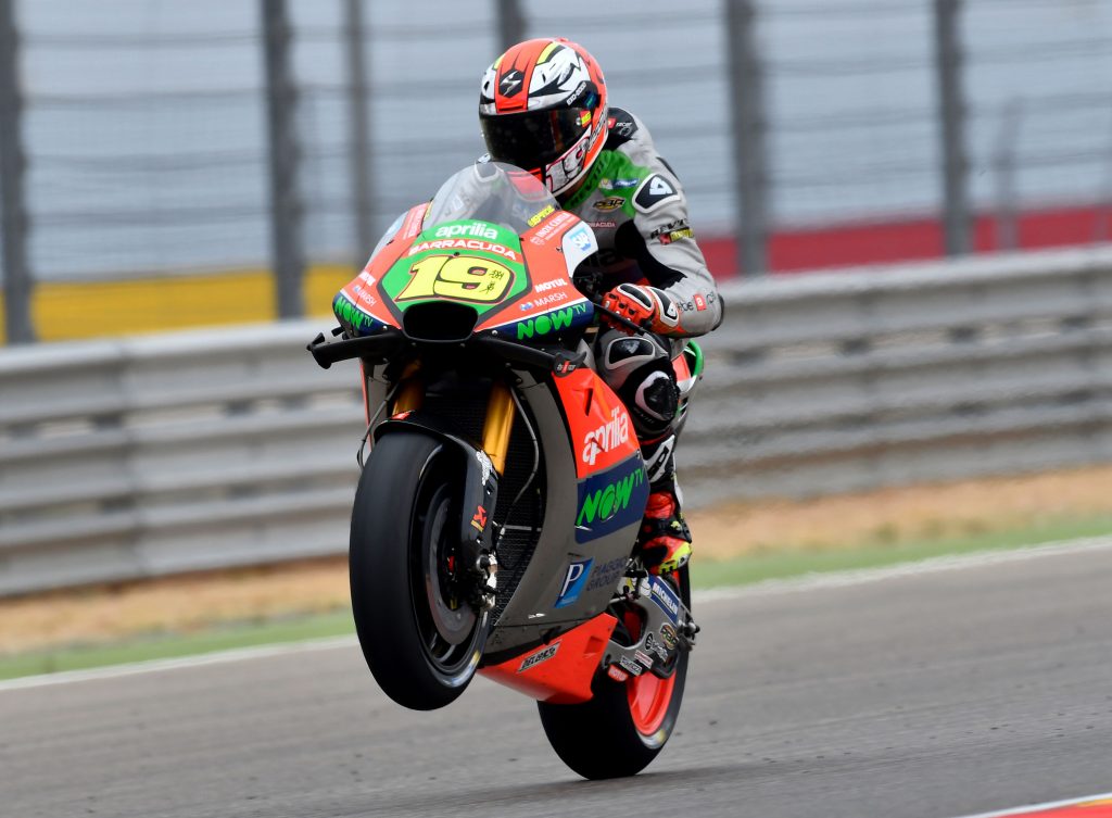 Good Start For Aprilia At Aragon With Bradl And Bautista