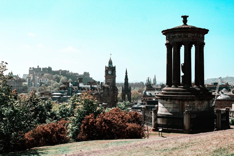 Edinburgh | UK city breaks by train