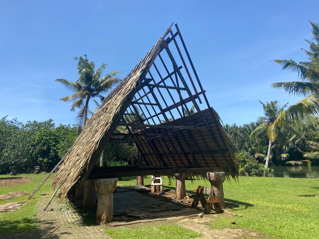 gupot mahigai or roof thatching party at the Valley of the Latte