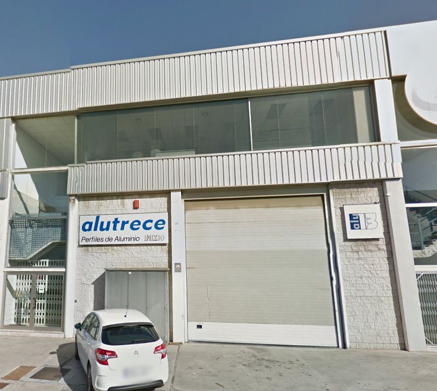Alutrece Perfiles De Aluminio Sant Boi De Llobregat Guia33