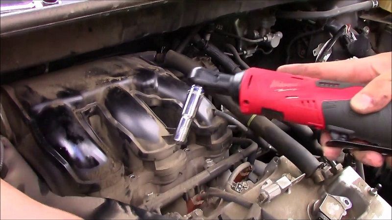 Toyota highlander spark plug replacement cost