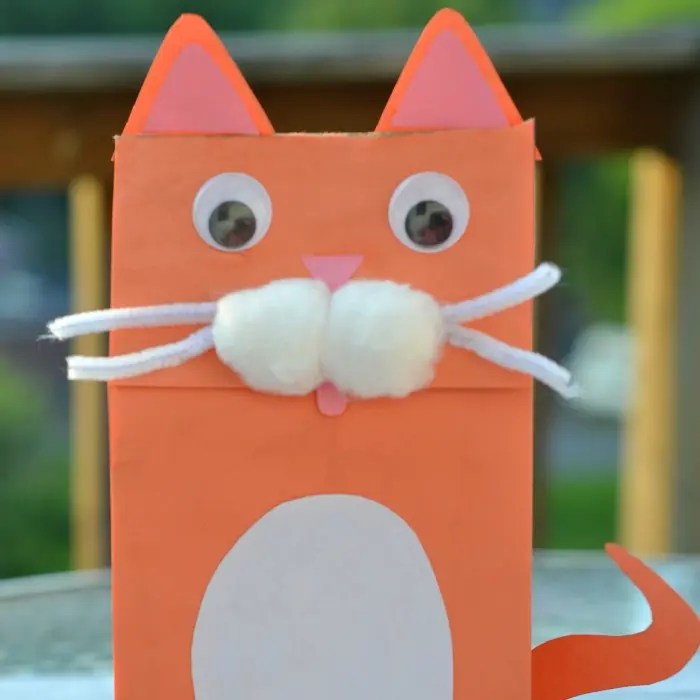 Over at household hacker, they rec. 59 Paper Bag Puppets Guide Patterns