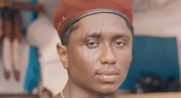 Capture d'écran du clip "Jooni"