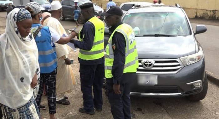 Transports : le contrôle des vignettes des véhicules débute ce 18 novembre