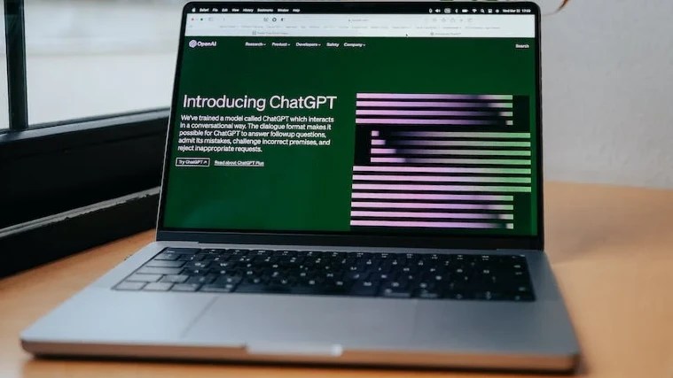 10 ChatGPT Alternatives That Are Even More Powerful