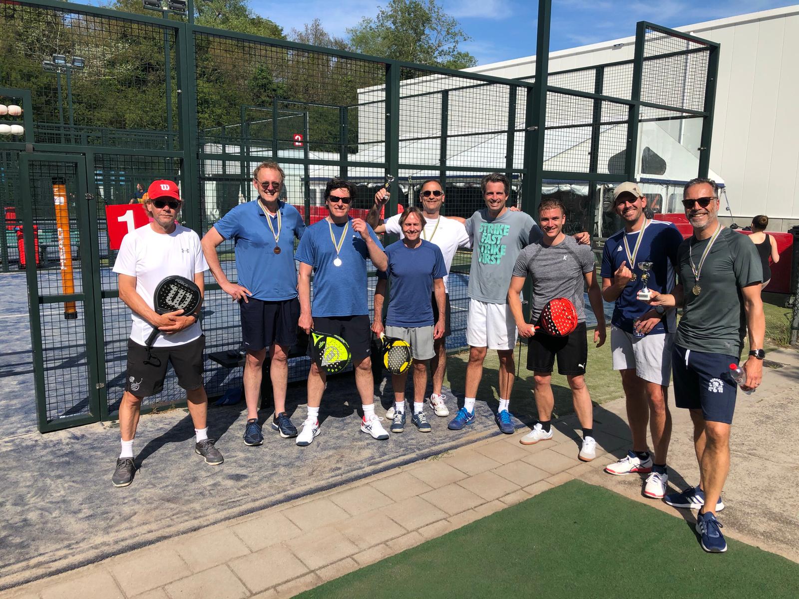 Tennis en padel-fanaat Mart Huveneers verklaart de populariteit van Padel