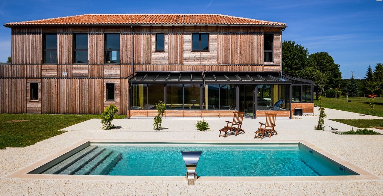 Prix Piscine A Fond Mobile Tarif Ete Piscine Du Rhone Piscine Pas Cher Devis Artisan Pour Travaux De Renovation Et Construction