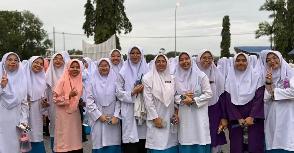 Bantuan Kewangan untuk Pelajar SAMURA Bantuan Kewangan untuk Pelajar SAMURA