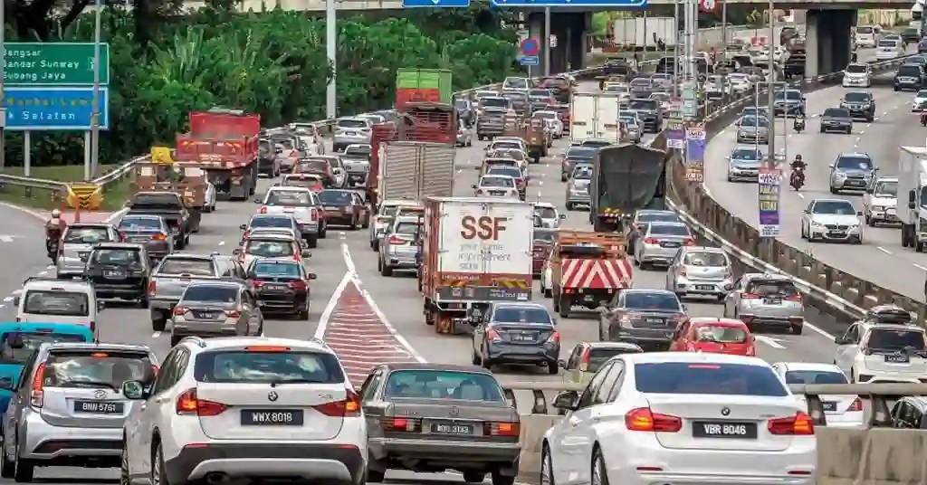 Plaza Tol Sepanjang Laluan JB ke KL Plaza Tol Sepanjang Laluan JB ke KL