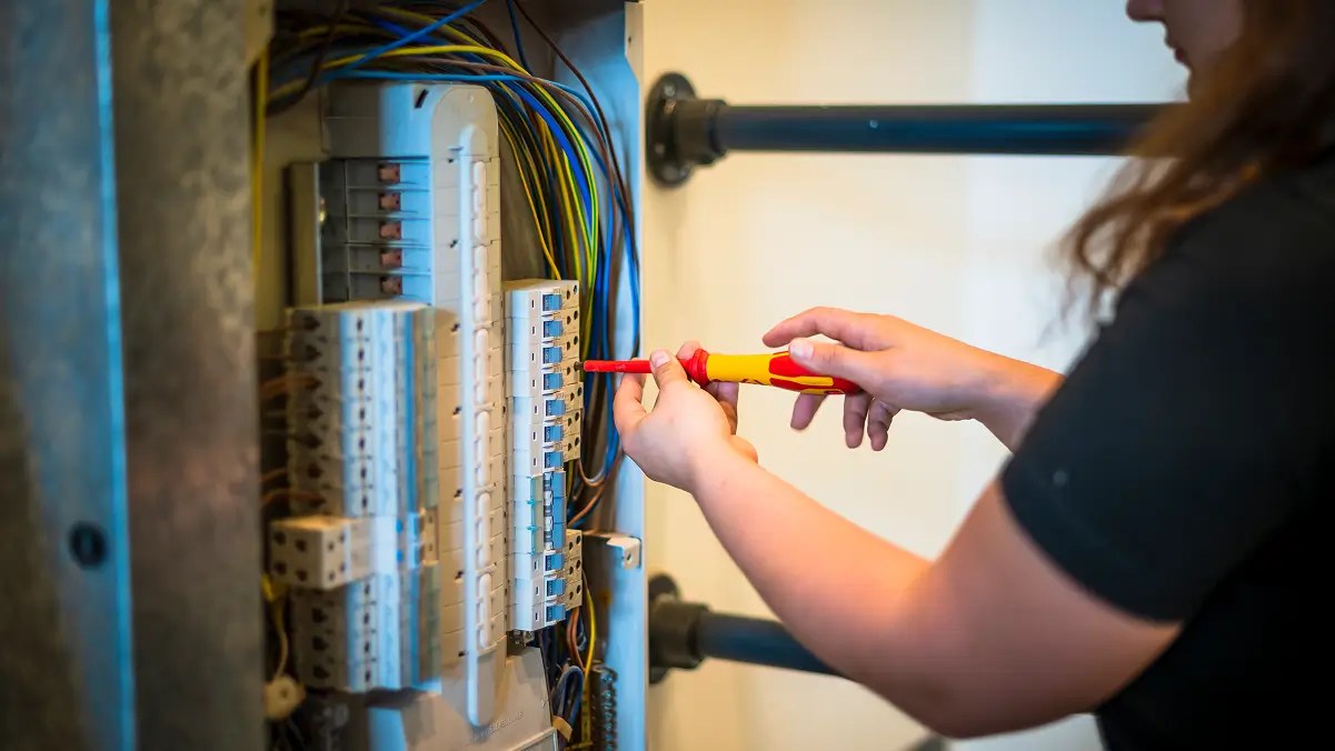 Electrical maintenance