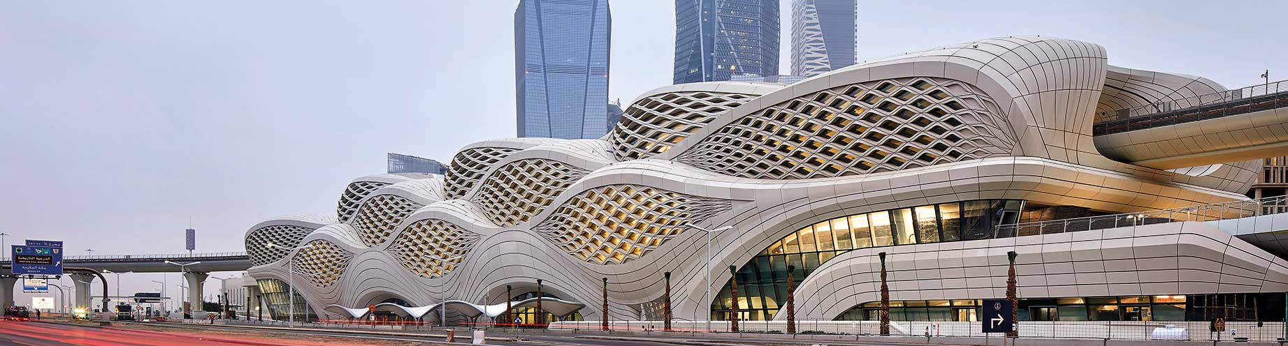 kafd-metro-station-zha-en-3
