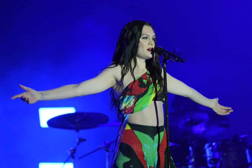 Secure your hair at the end with some sturdy hairpins to keep your bun in place. Jessie J's Hairstyles Over the Years