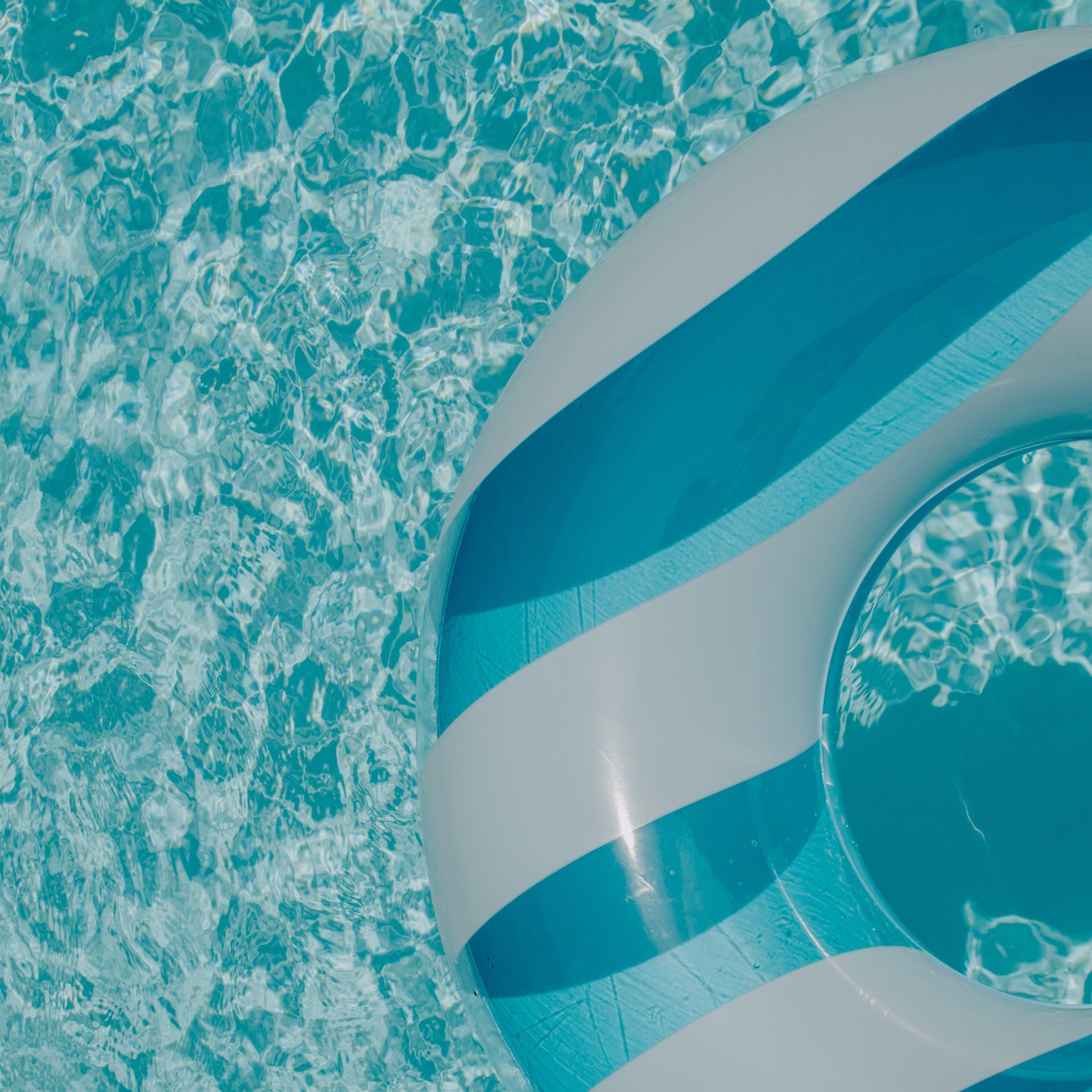 Let’s Not Wish Away Summer Yet (Plus, the Best $5 Pool Float)