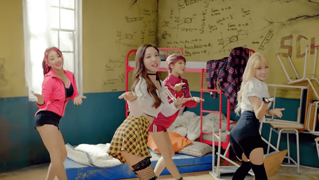 Ooh Ahh 歌詞 1111 我要學 Twice Ooh Ahh地 優雅地 Eyflka