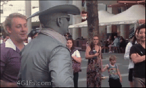 Statue-punch