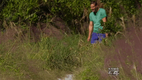 Bachelor Juan Pablo and Renee meet in Sarasota.