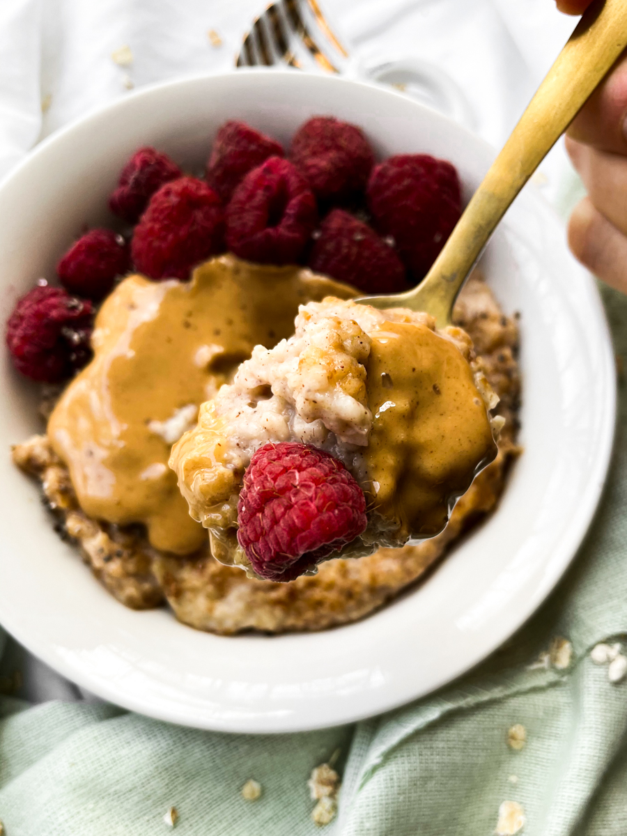 Egg White Oatmeal High protein! (Microwave) Hello Spoonful