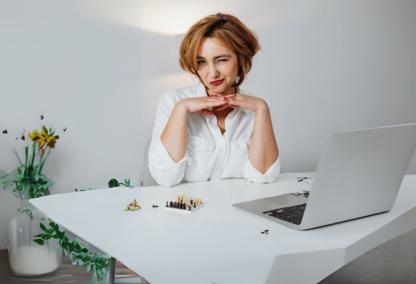The Secret to Writing Witty Characters (With out Making an attempt So Laborious)