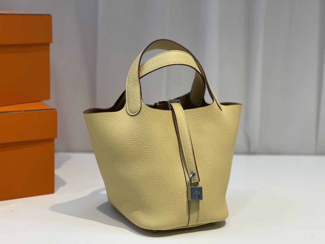 エルメス ピコタンロック PM トリヨンクレマンス ジョーヌ