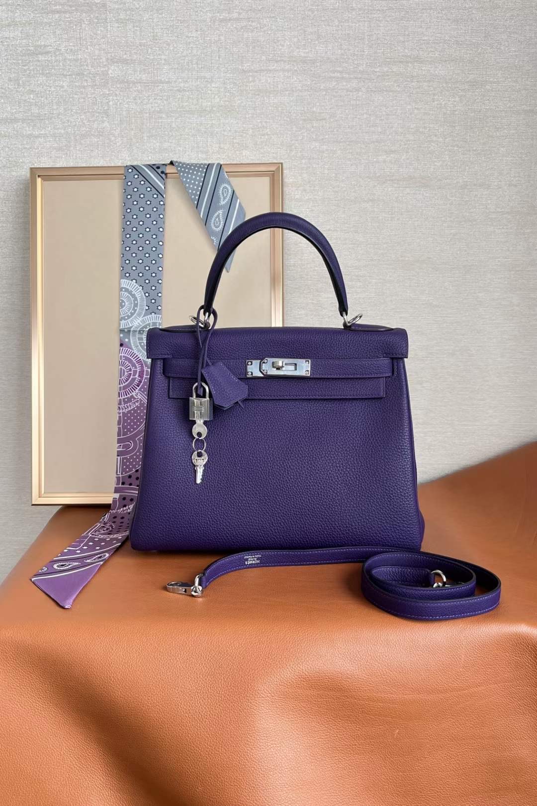 エルメス ケリー28 内縫い クロッカス トゴ シルバー金具【H品】 HERMES Kelly28 Crocus(9W) Togo Silver Buckle