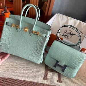 エルメス　コンスタンスミニ　ヴェールデュー　クロコダイル アリゲーターマット　シルバー金具　ショルダーバッグ 【新品】　HERMES Constance mini Vert d'eau(6U) Matt alligator crocodile skin Silver Buckle【NEW】
