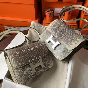 エルメス　コンスタンス 3　24　オンブレ　リザードナチュラ　シルバー金具　ショルダーバッグ 【新品】　HERMES Constance 3 24 Ombre(1B) Lizard Silver Buckle【NEW】