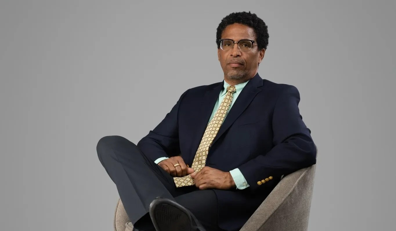 CAMPBELL URGES OPPOSITION UNITED FRONT AGAINST PPP/C