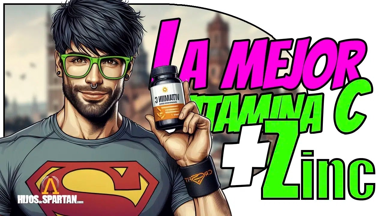 Persona con camiseta de Superman sosteniendo una botella de vitamina C y zinc – HIJOSdeSPARTAN.com