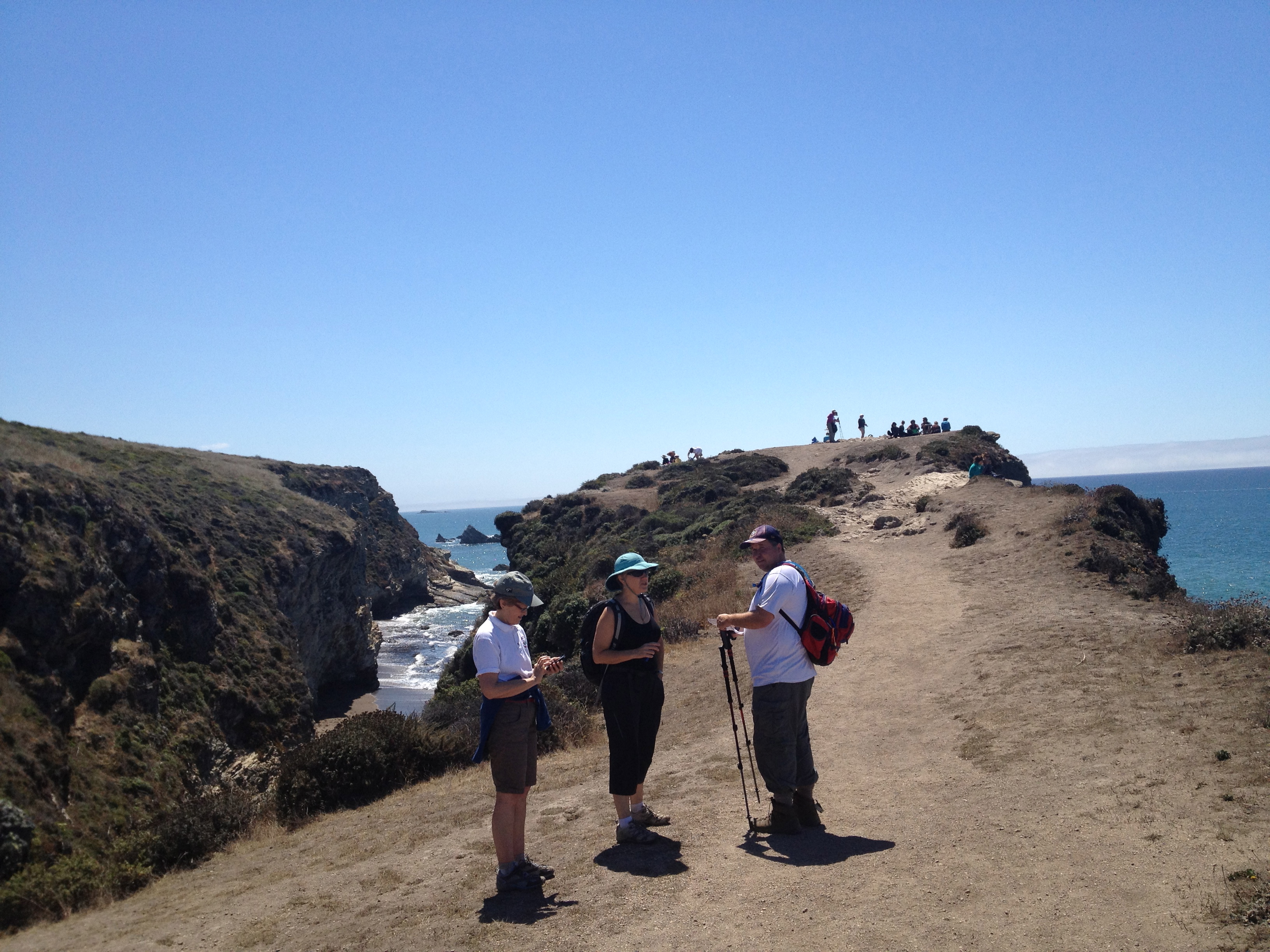 The trail leading out to Arch Rock