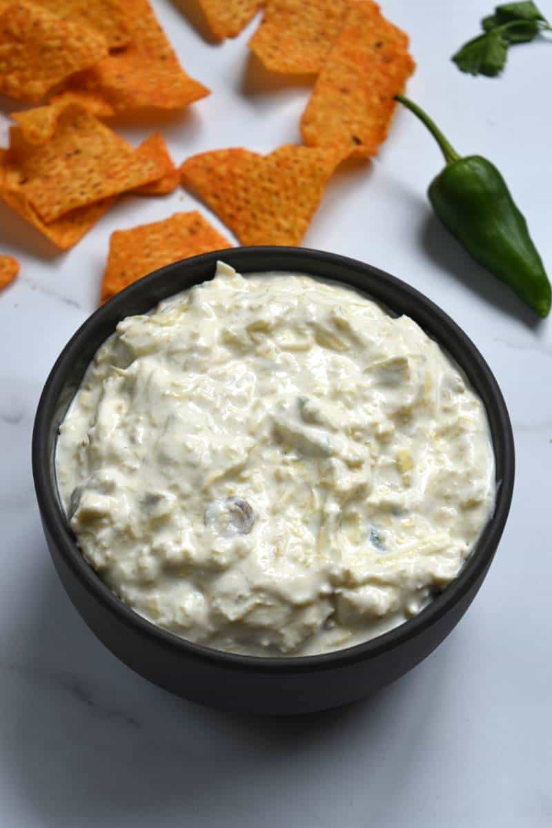 Check out this quick, easy guacamole dip and five more tasty dip recipes. Creamy Jalapeno Artichoke Dip | Hint of Healthy