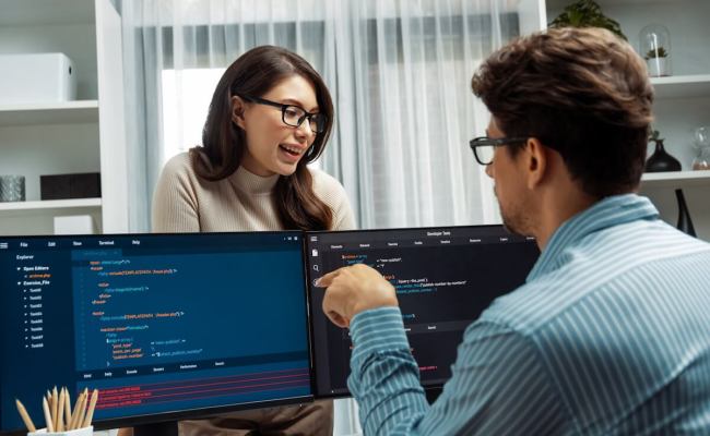 Hire React Native/Flutter Developers At The Right Price