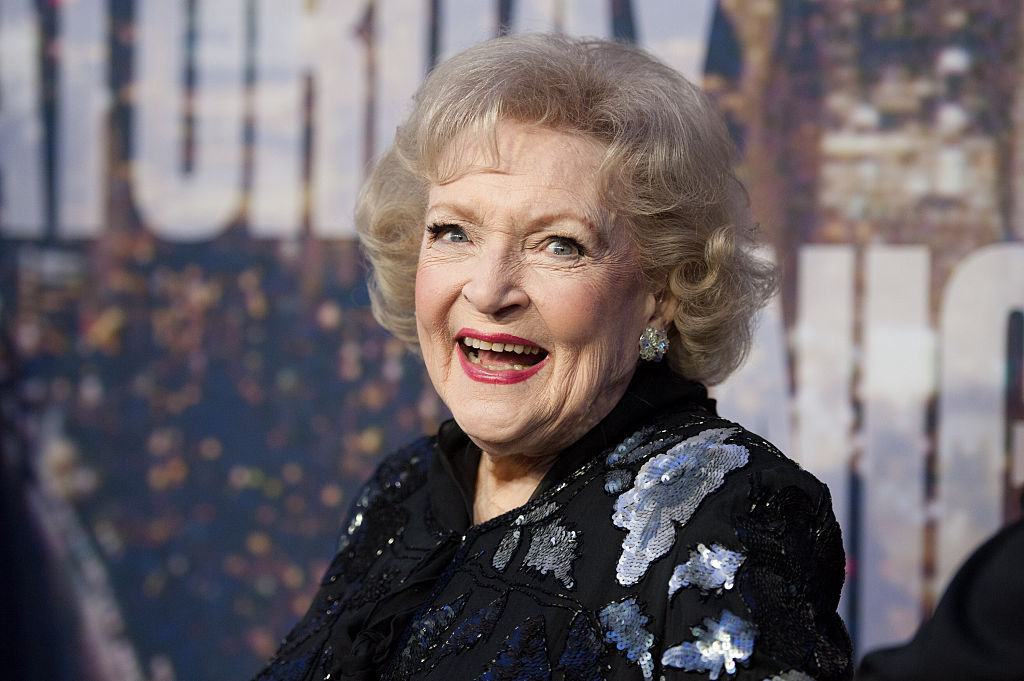 To call betty white a veteran actor is no exaggeration. Yohgga Ztahbum
