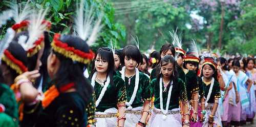 Jan 20, 2015 · by innocent tinashe mutero zimbabwe has a rich, diverse cultural heritage and her music and dance are intertwined. Culture of Mizoram - Mizo Culture & Traditions - Holidify