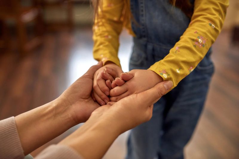 Practical Tips For Creating Supportive Environments - Beautiful 8K Gradient Designs | Free Download