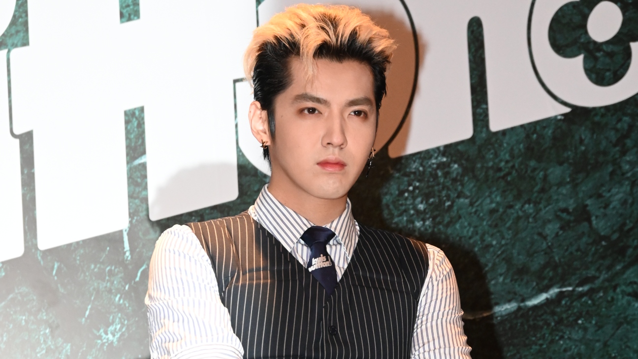 images Kris Wu 2021 2