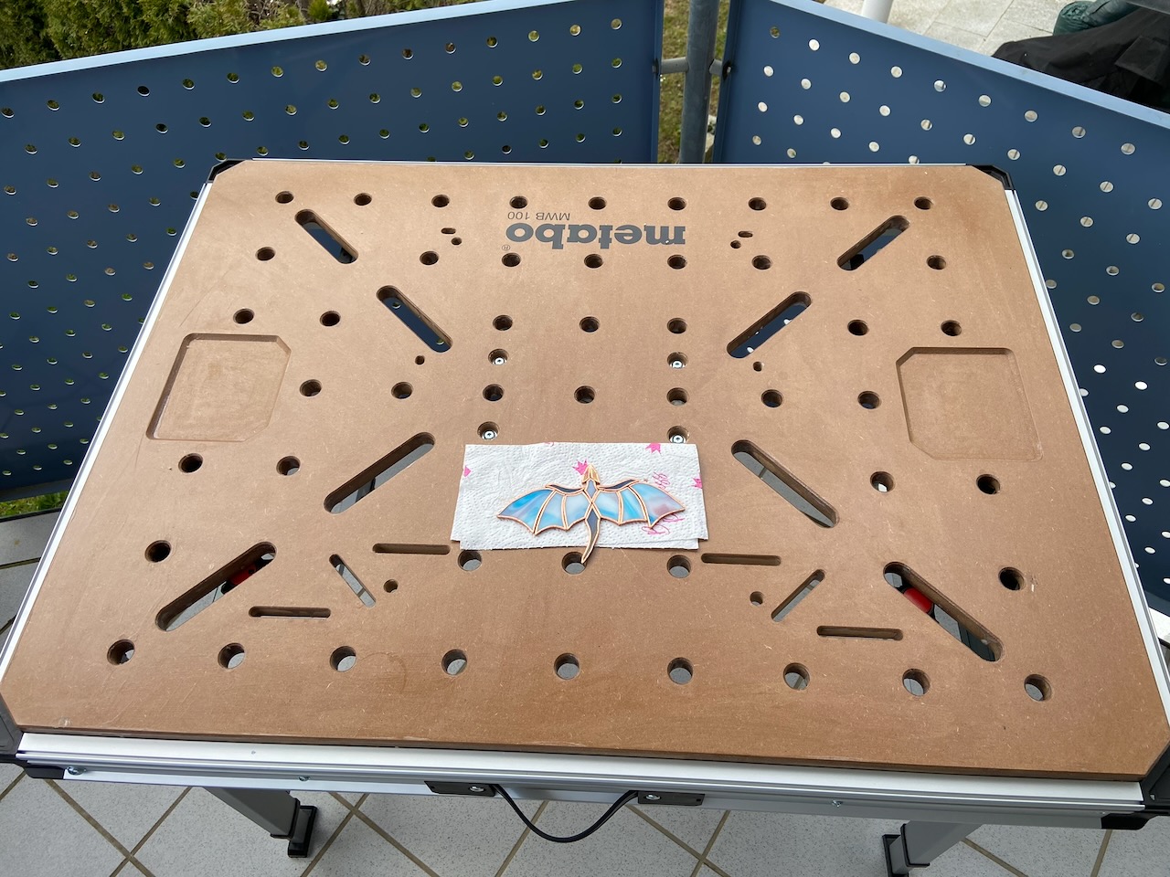 METABO MWB100 – Versiegeln der MDF-Arbeitsplatte