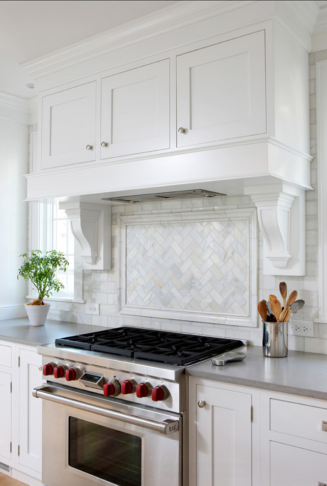 Classic White Kitchen with Grey Backsplash - Home Bunch ...