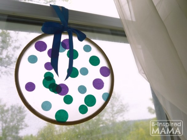 Circles Suncatcher Summer art projects