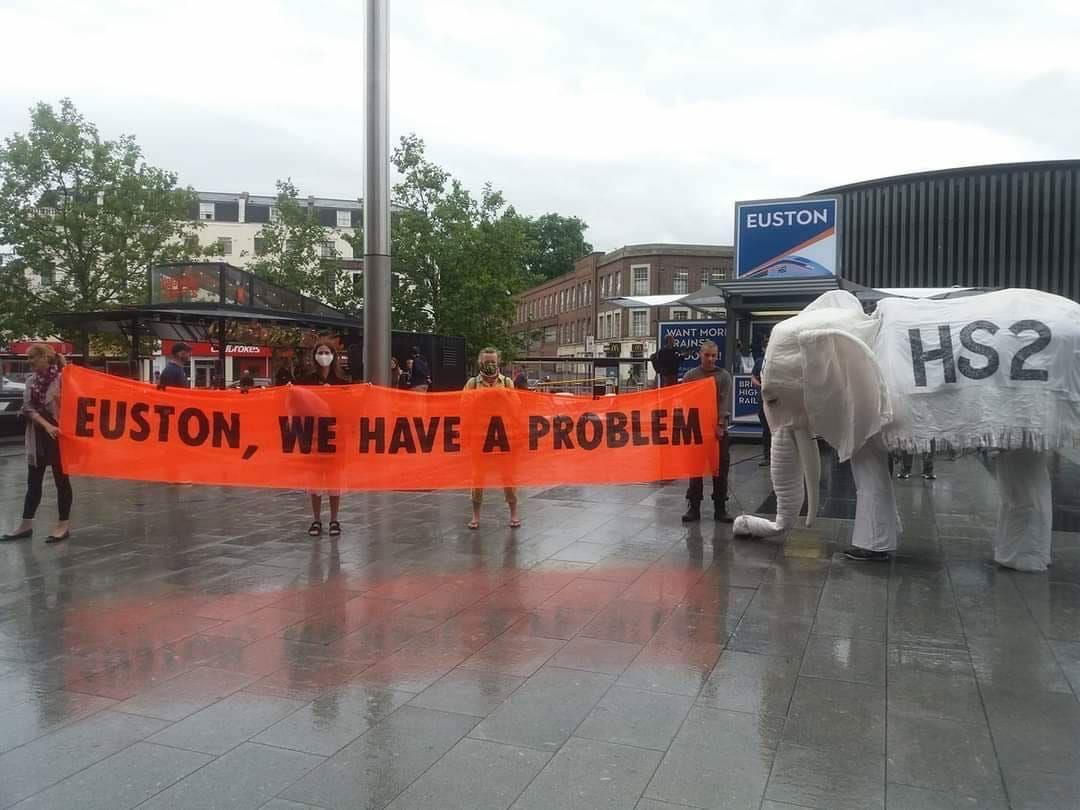 Nelly the Elephant at Euston station