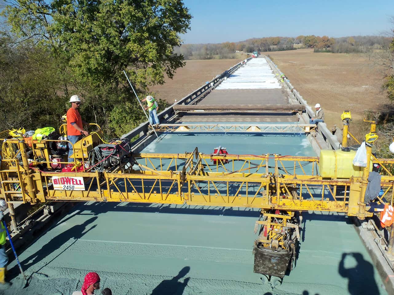 LATEX MODIFIED CONCRETE BRIDGE DECK OVERLAY STANDARD SPECIFICATIONS