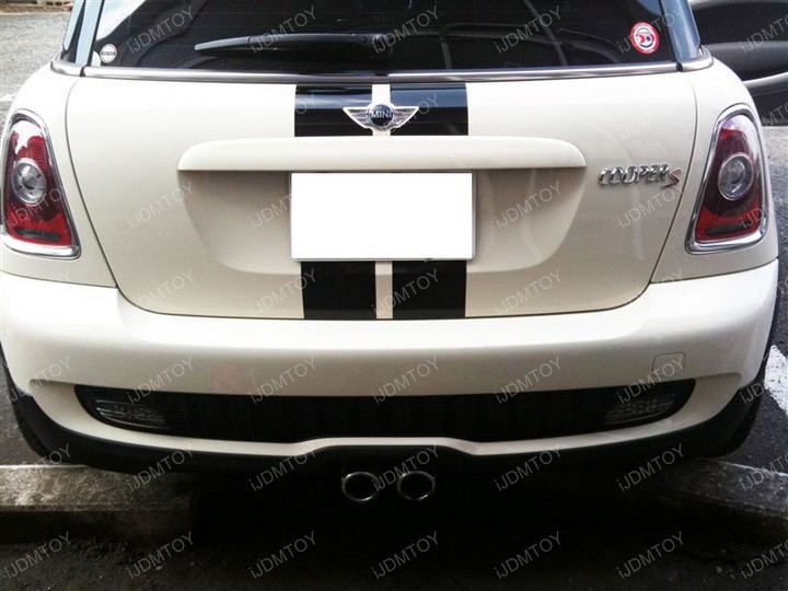 Install mini cooper union jack flag style rear led fog lights