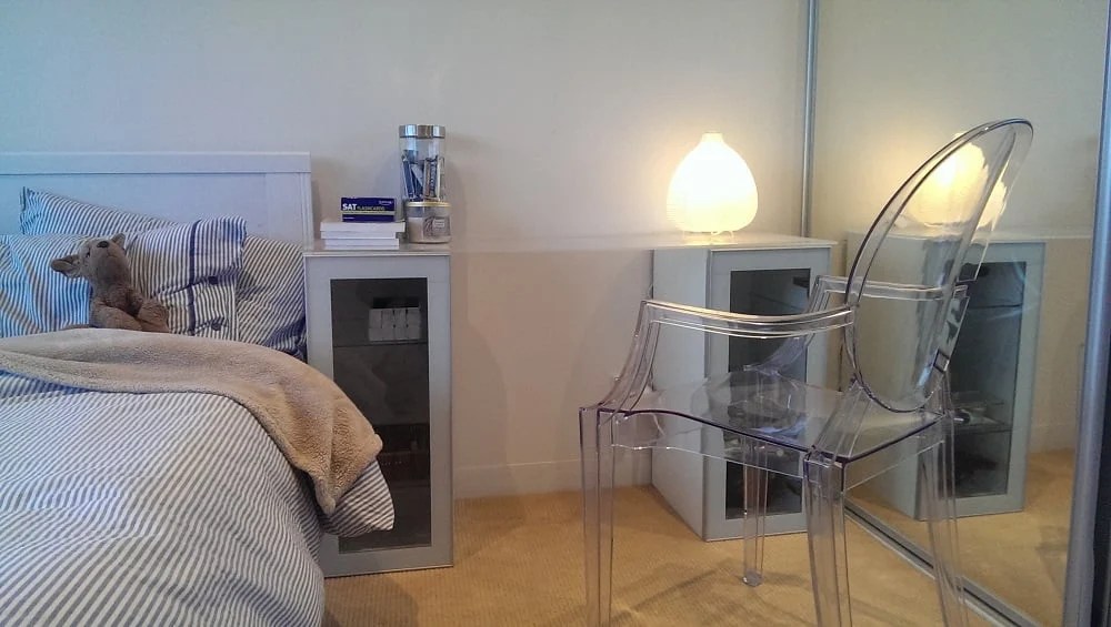 Small contemporary desk with clear top - IKEA Hackers
