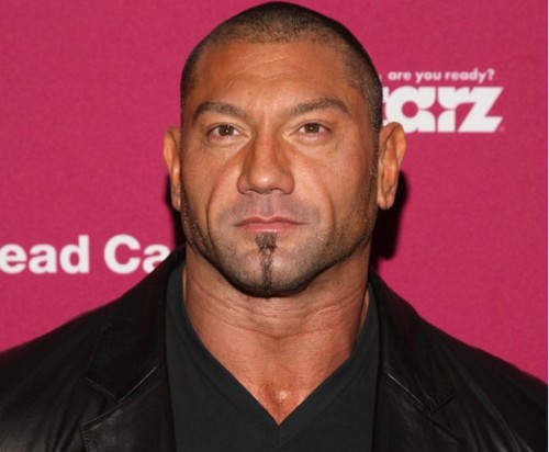 A small, simple house made of wood: Katee Sackhoff e Dave Bautista in Riddick 3? | Il CineManiaco