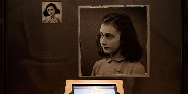 Forse Si Sa Chi Tradì La Famiglia Di Anna Frank - Il Post 400_x_800_jpg
